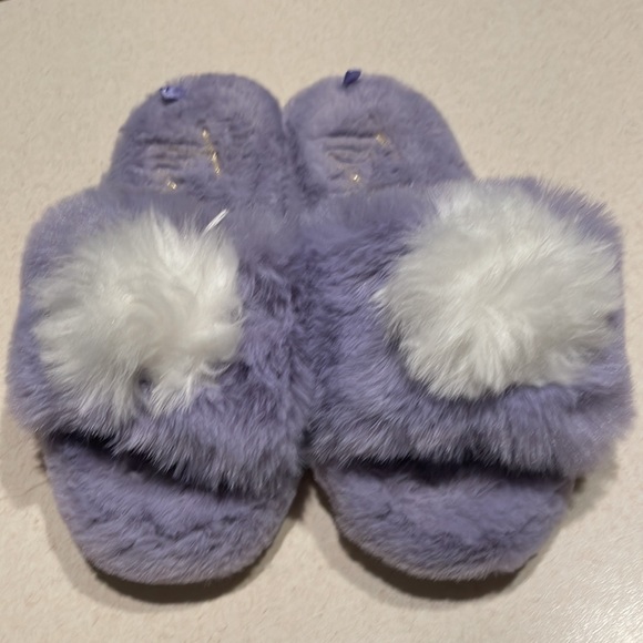 Purple Tinkerbell slippers from MK 🧚♀️🧚🧚♂️ - Picture 2 of 3